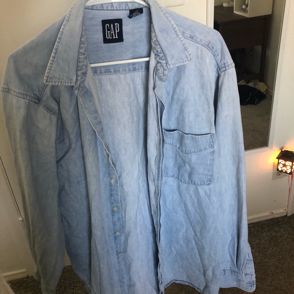 Vintage Gap lightwash oversized jean shirt